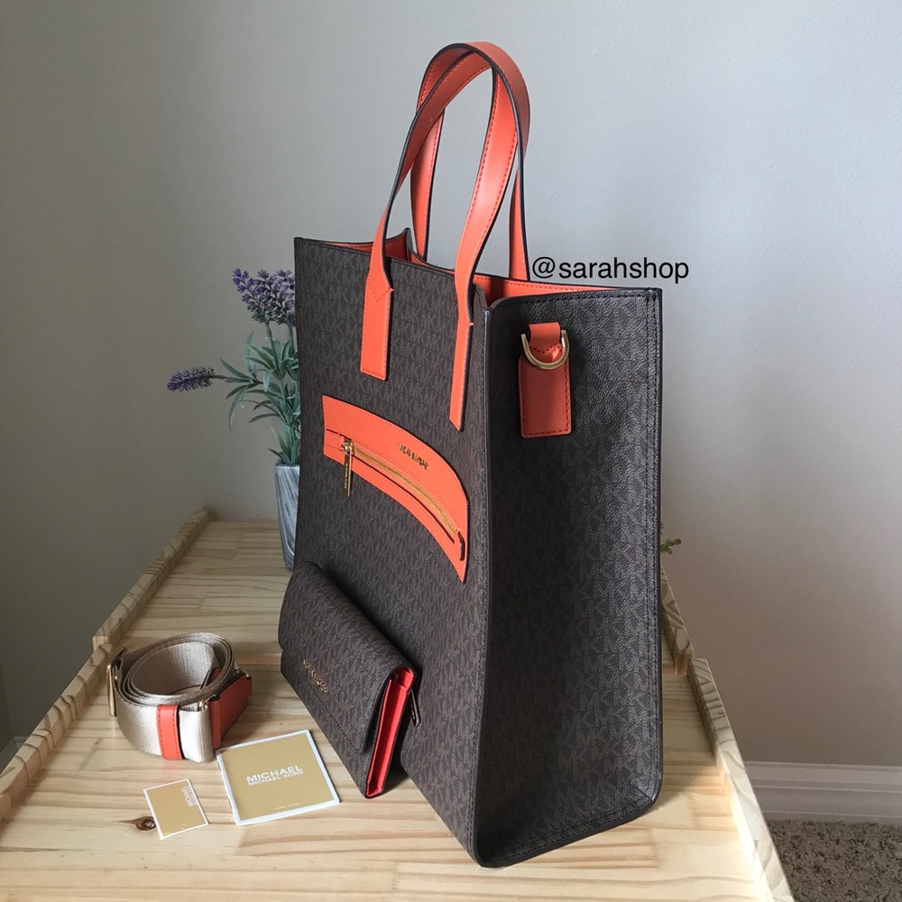 🌼Michael Kors Set - Picture 3 of 16